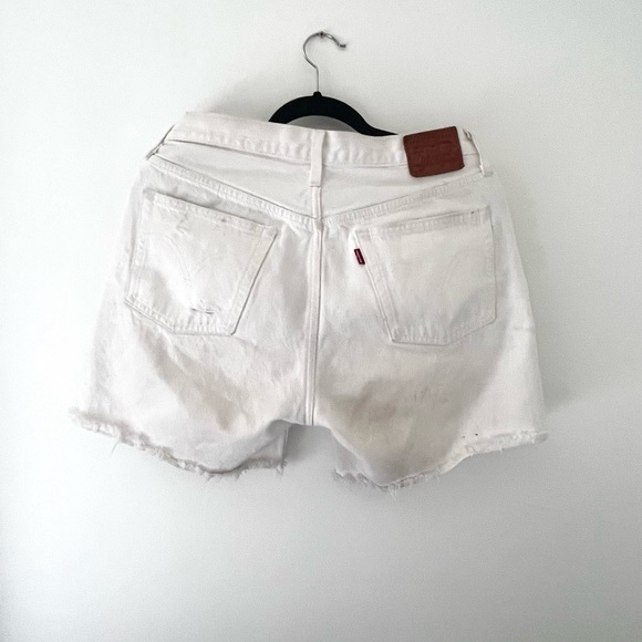 Levi’s 501 Denim Shorts - Mid Length - Picture 7 of 7